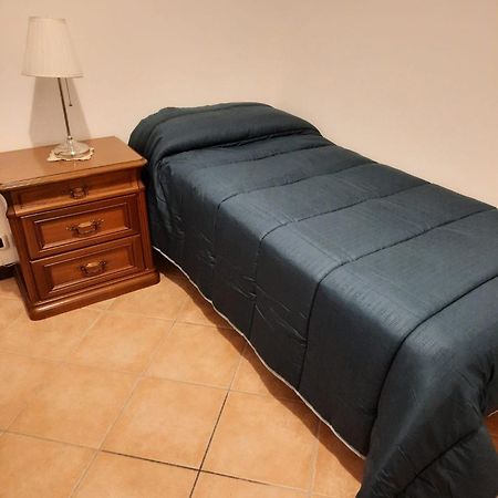Casa Vacanze Le Coccinelle 尼扎蒙费托 外观 照片